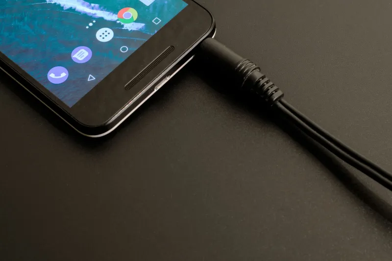 Charge It Right: What Most UK Vapers Get Badly Wrong About Their Device's Battery